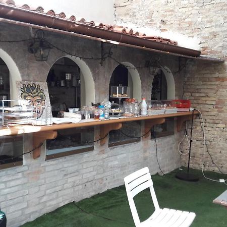 Yard 19 Bed & Breakfast Ravenna Dış mekan fotoğraf